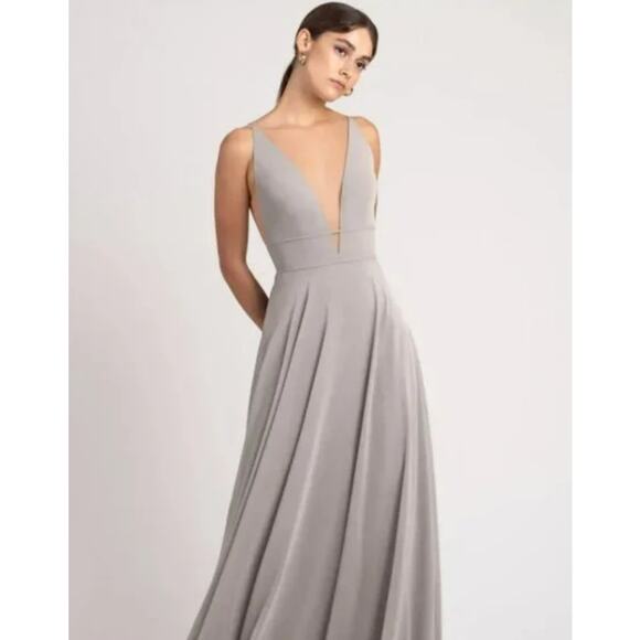 Jenny Yoo Collection Grey Lace Inlay Ball Gown - Size 8 - NWT- retail $350 - Picture 1 of 7